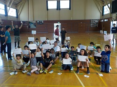 全校集会 学校生活 粟島浦小学校 粟島浦中学校